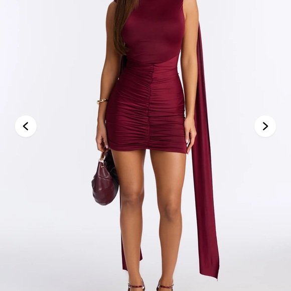 Dresses & Skirts - Elegant Burgundy Sleeveless Dress